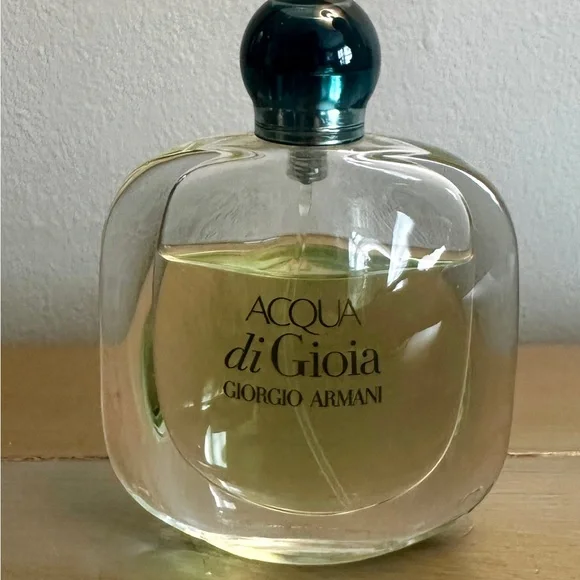 Giorgio Armani Acqua di Gioia - Picture 1 of 2